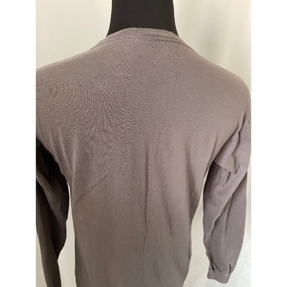 Legendary Gray Long Sleeve Graphic Tee - Picture 11 of 15